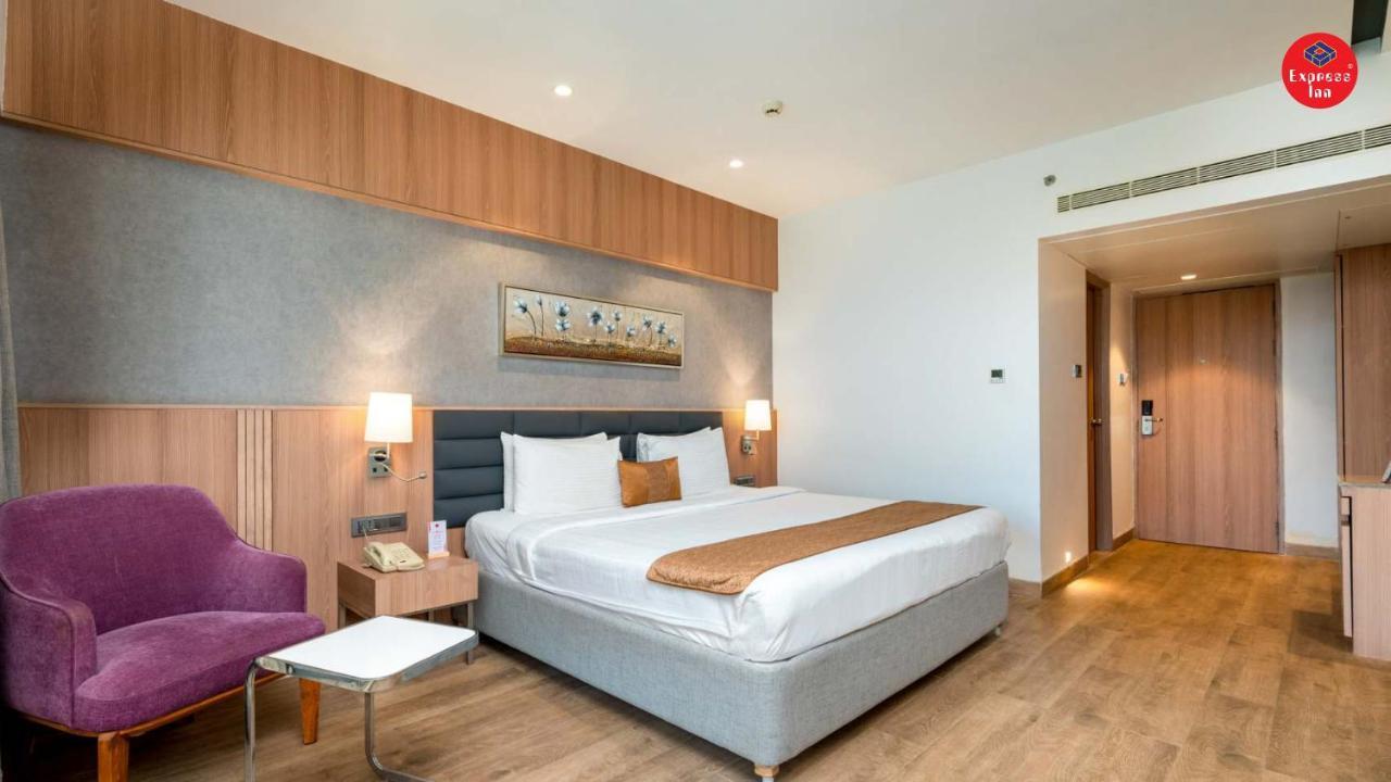 Express Inn The Business Luxury Hotel Nashik Ngoại thất bức ảnh