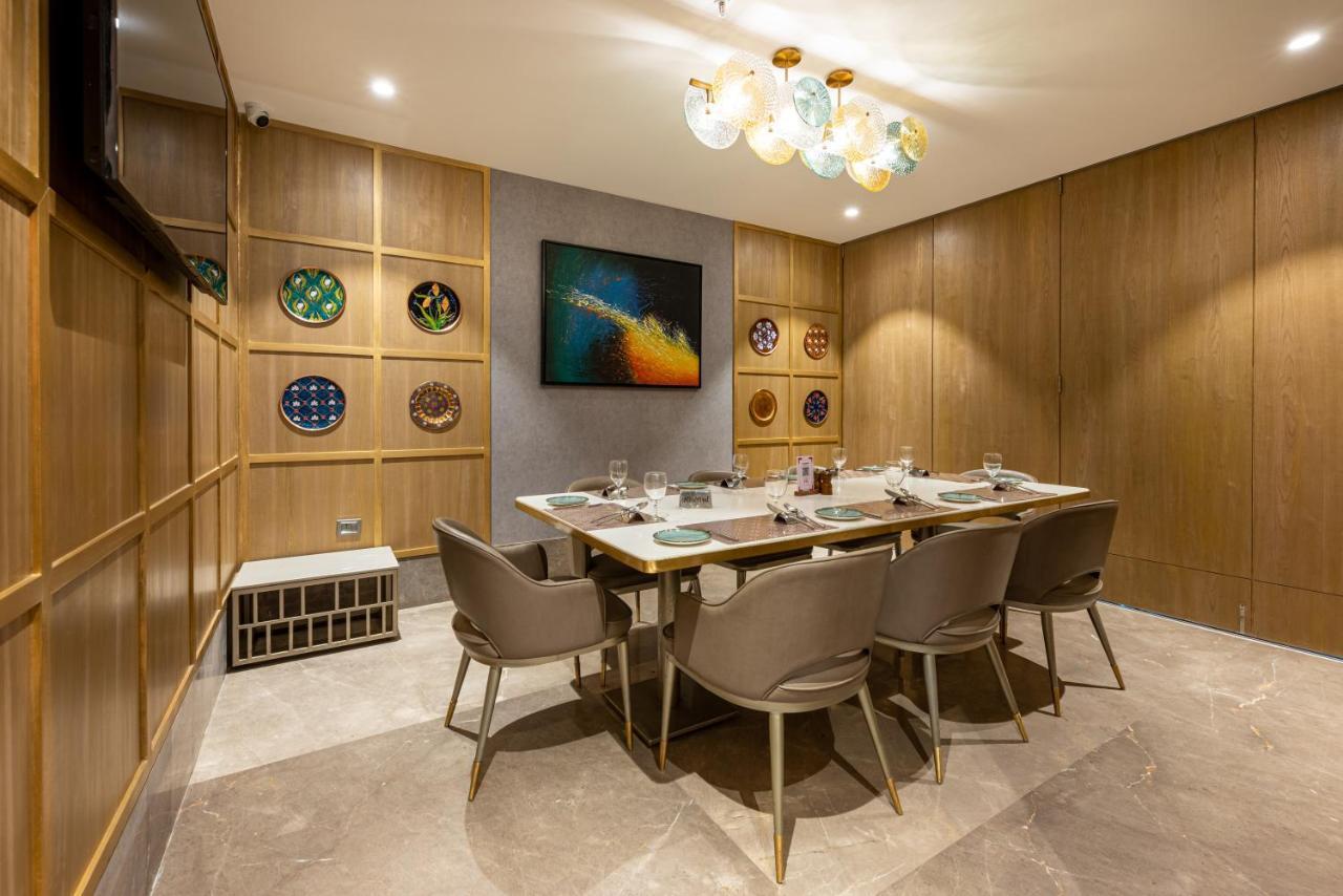 Express Inn The Business Luxury Hotel Nashik Ngoại thất bức ảnh