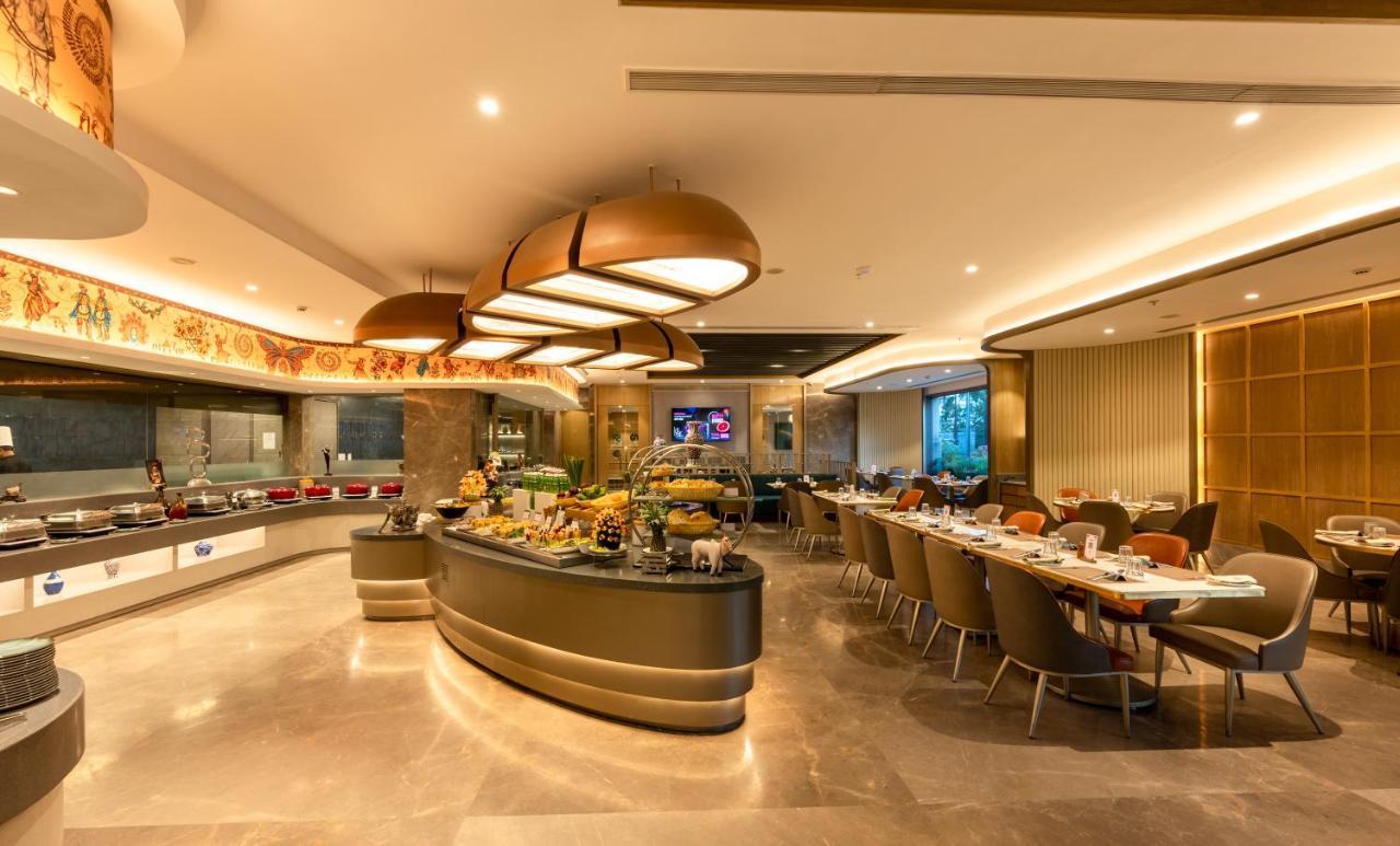 Express Inn The Business Luxury Hotel Nashik Ngoại thất bức ảnh