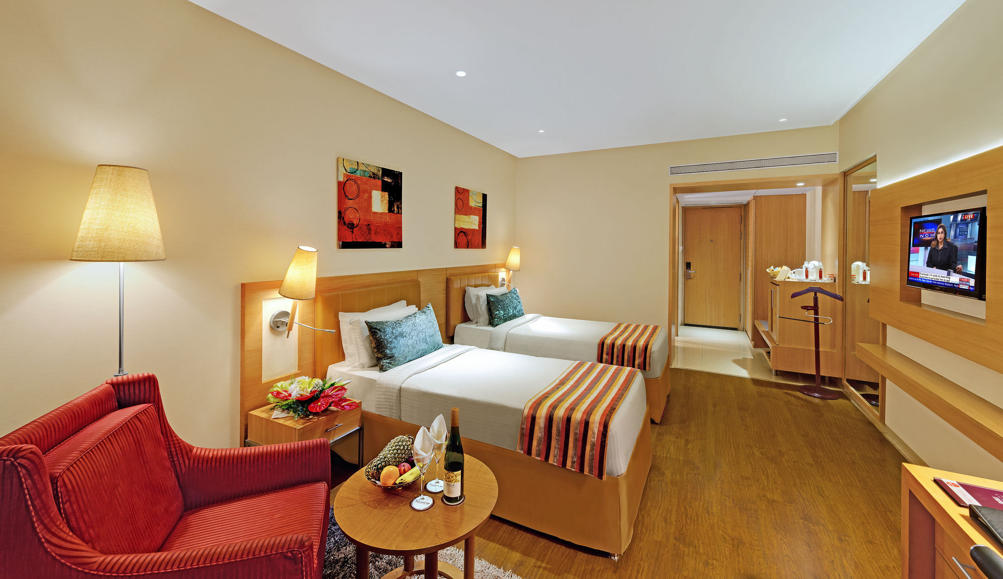 Express Inn The Business Luxury Hotel Nashik Ngoại thất bức ảnh